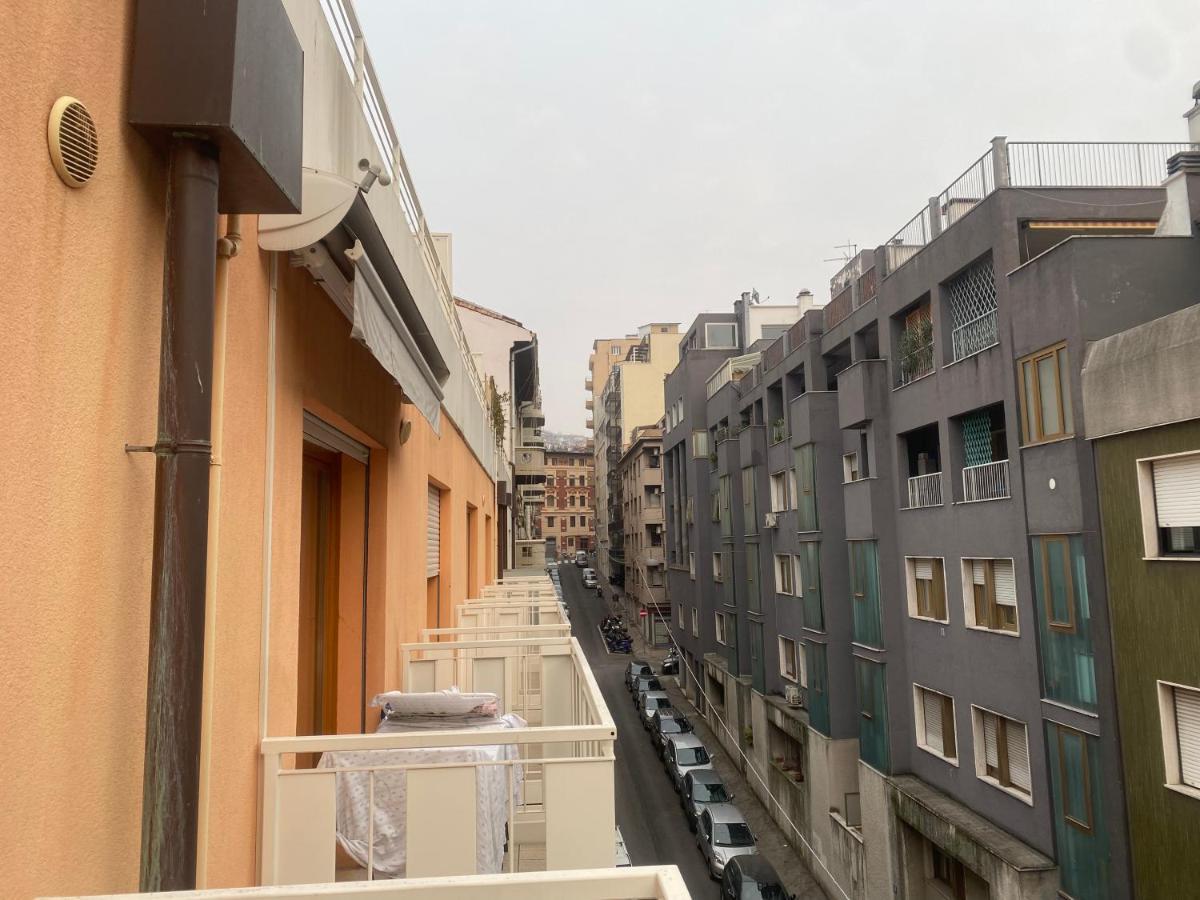 La Casa Di Giacomo Con Parcheggio 트리에스테 외부 사진